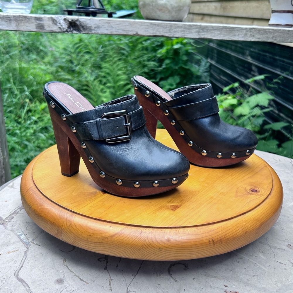 Vintage Wooden Clogs Womens Size 6.5 Black Leather Studded Platform Mules ALDO